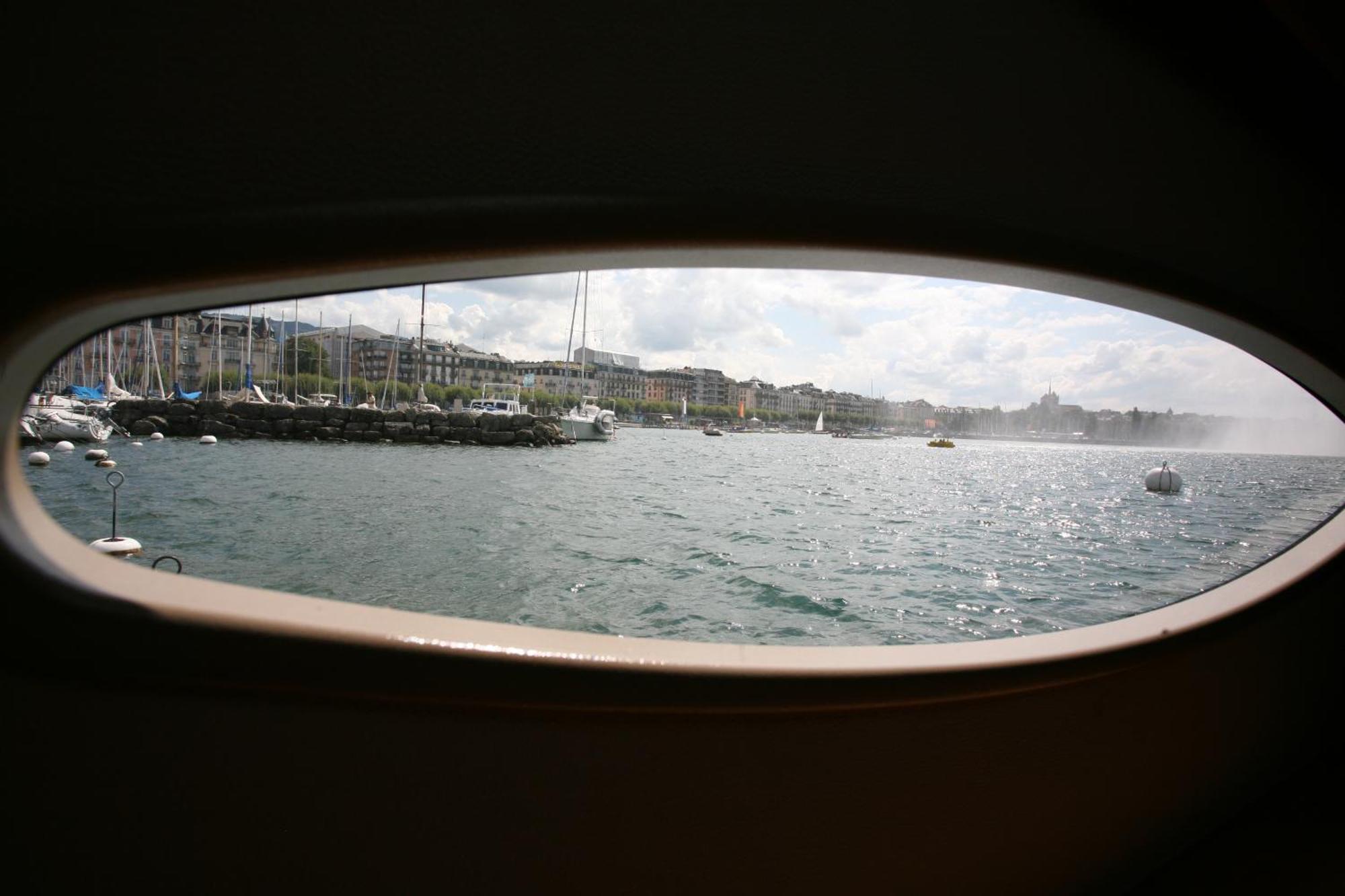 Floatinn Boat-Bnb Genève Buitenkant foto